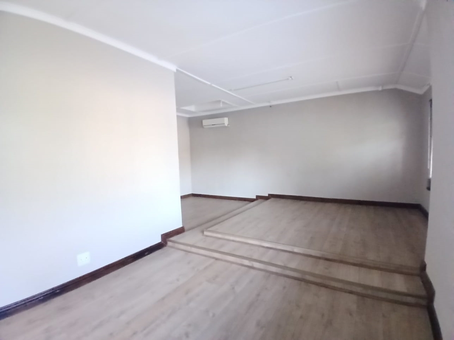 3 Bedroom Property for Sale in Riebeeckstad Free State